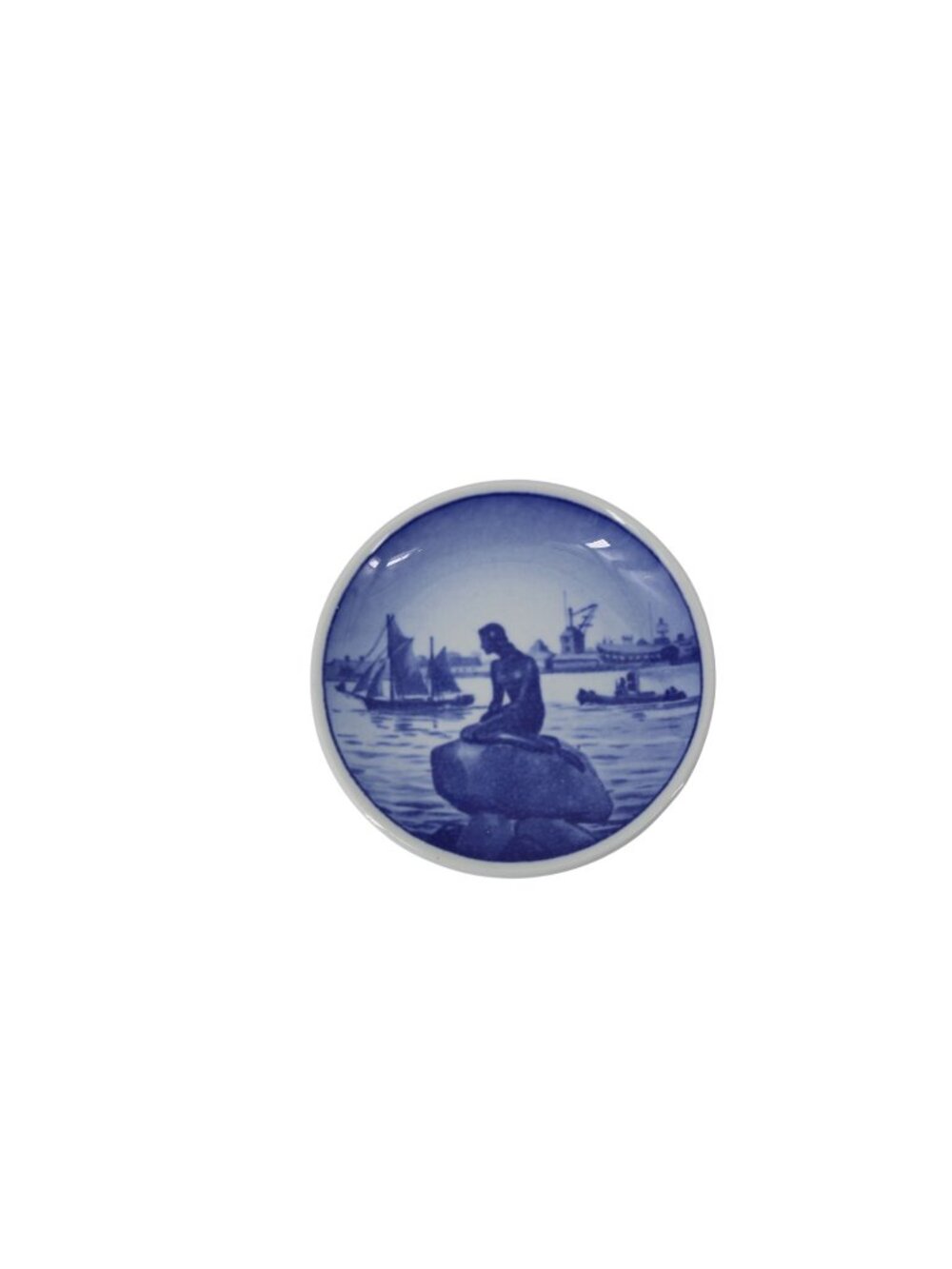 Royal Copenhagen Langelinie Blue White 94732 Collectors Plate